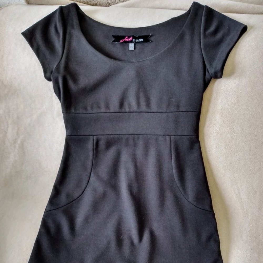 Jack by BB Dakota Black Cap Sleeve Dress